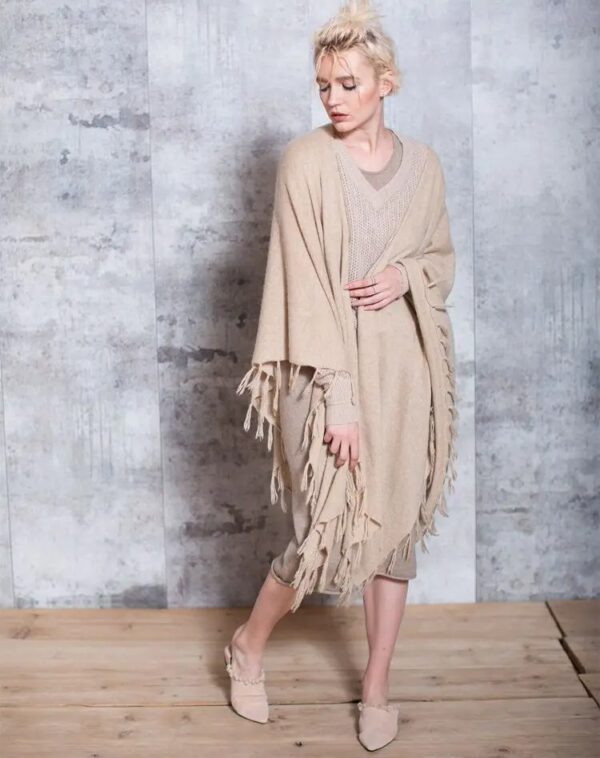 autumn cashmere fashion cape tassel knitted shawl cashmere poncho for ladies - Image 3